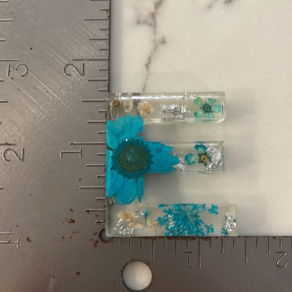 Floral Acrylic “E” - Picture 3 of 3